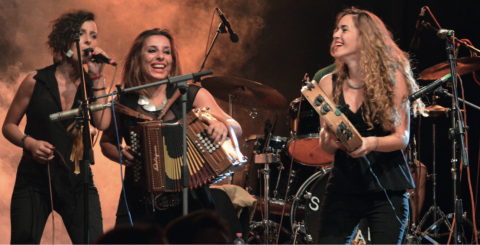 Le Ninfe della Tammorra, sabato sound partenopeo al Miramare